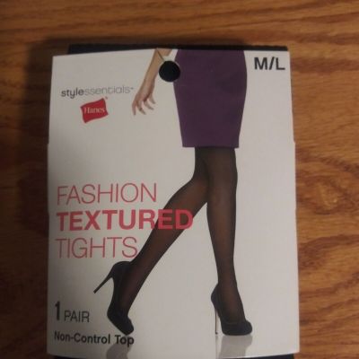 Hanes Style Essentials Fashion Textured Tights Black 1 Pair Size M/L New